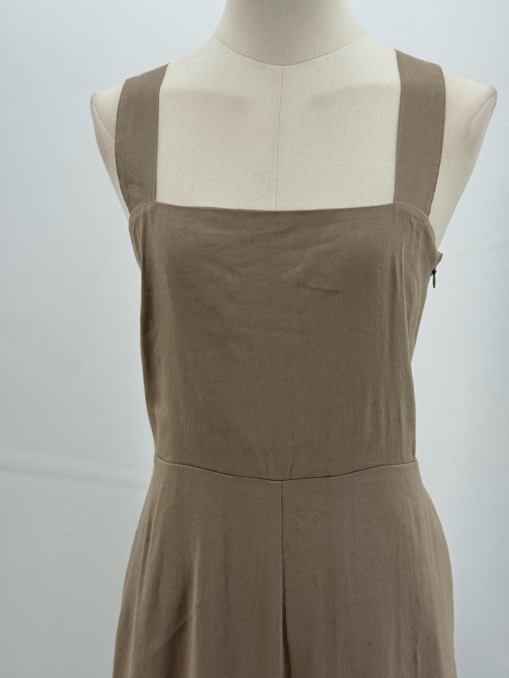 Theory Taupe Wide Leg Jumpsuit Crisscross Back Smocked Bodice Sleeveless Size 6 - Picture 5 of 11